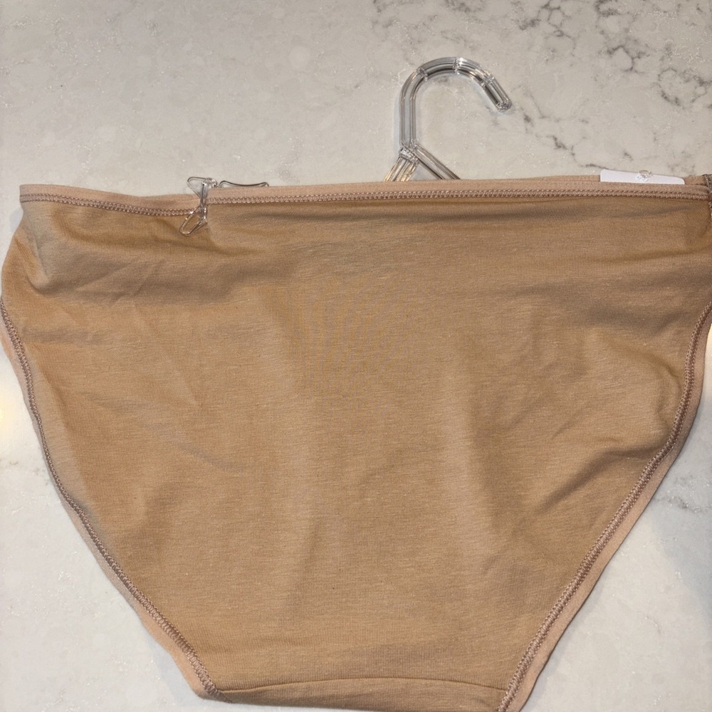 Calvin Klein Women's Form Bikini Panty‎ qd3644 Nude Beige Size Medium CK - Picture 5 of 5